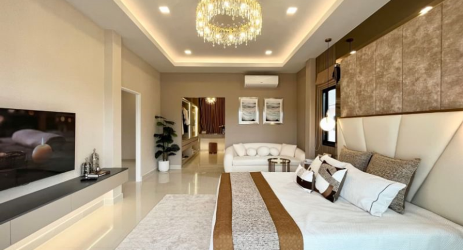 À vendre 5 chambres maison à East Pattaya, Pattaya
