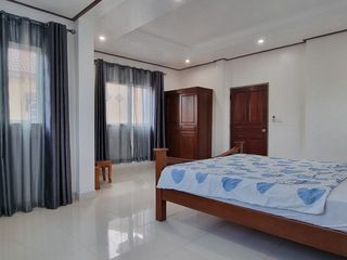 À louer 3 chambres maison à Bang Lamung, Chonburi
