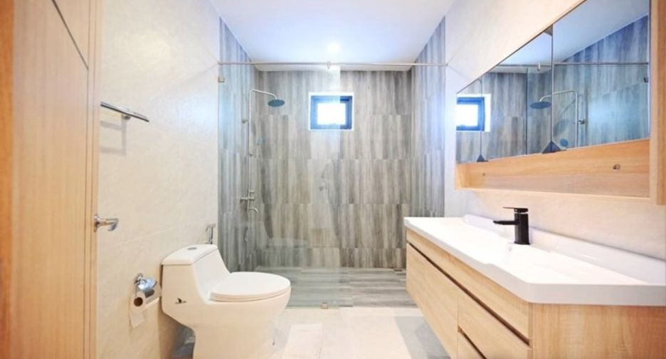 Продажа 4 спальни дом в Huay Yai, Паттайя