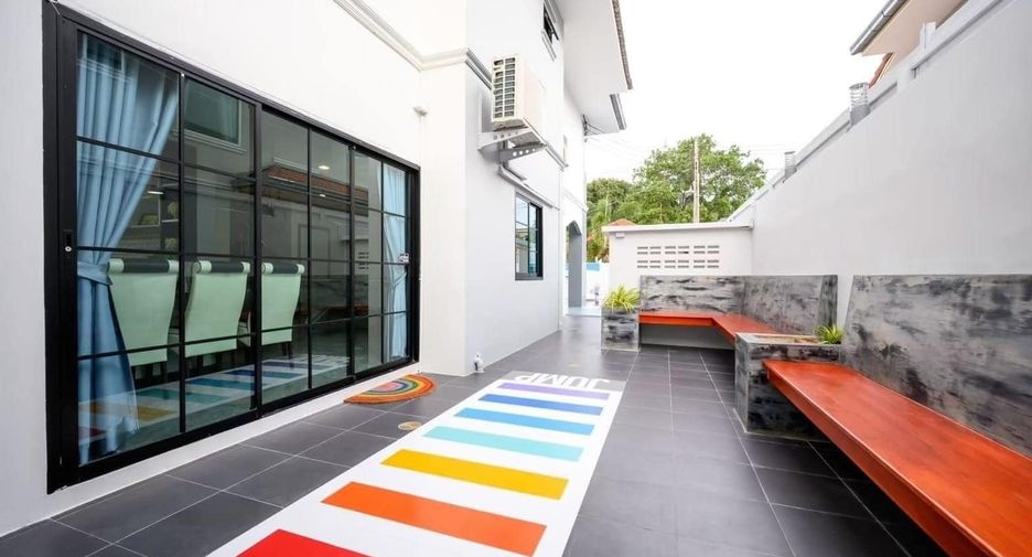 ขาย 6 ห้องนอน บ้านเดี่ยว ใน จอมเทียน, พัทยา