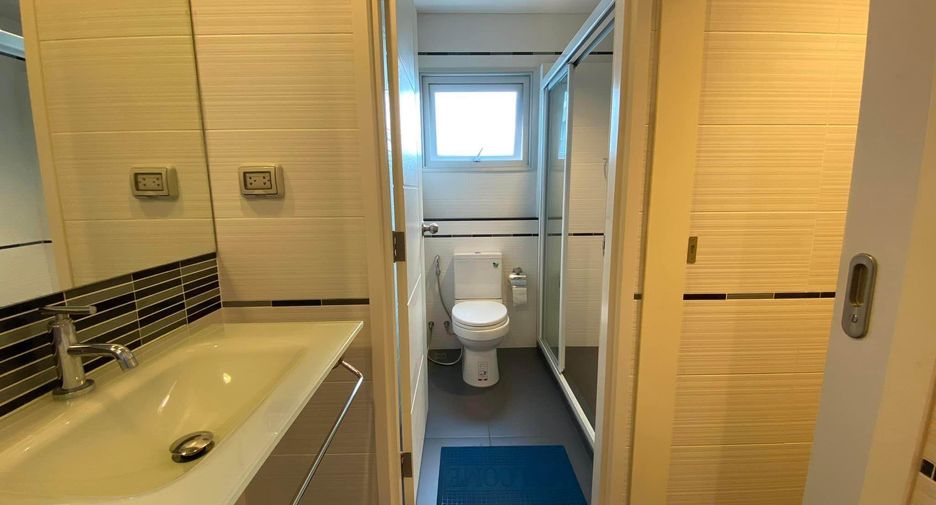 À vendre 2 chambres condo à Central Pattaya, Pattaya