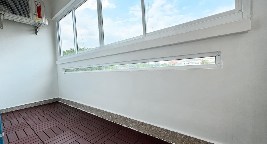 For sale studio condo in Jomtien, Pattaya