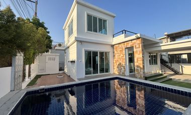 For sale 3 bedrooms villa in Hua Hin, Prachuap Khiri Khan