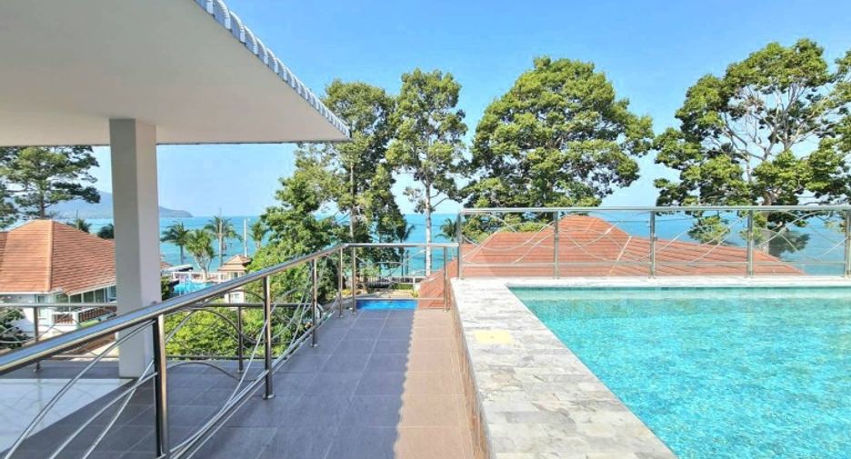 À vendre 5 chambres maison à Sattahip, Chonburi