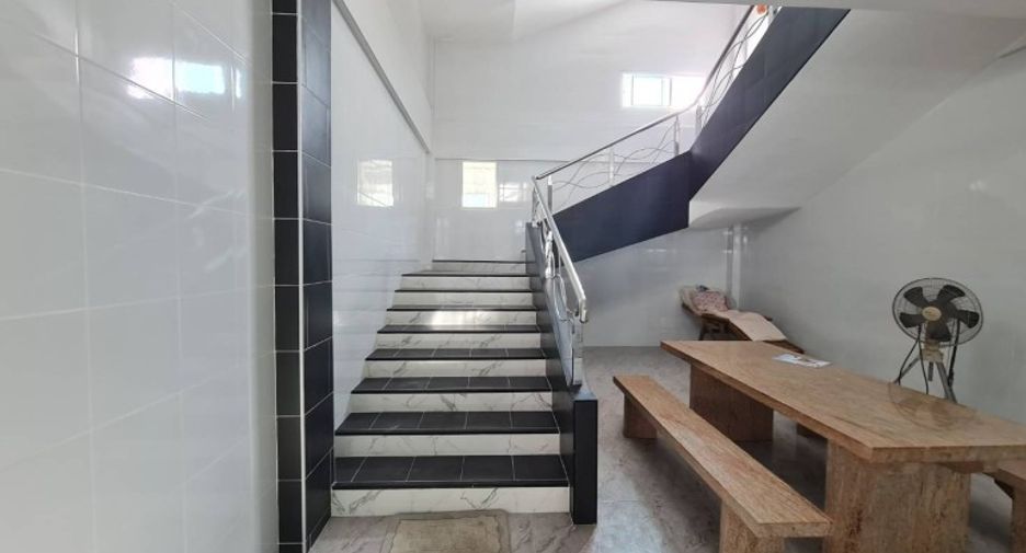 À vendre 5 chambres maison à Sattahip, Chonburi