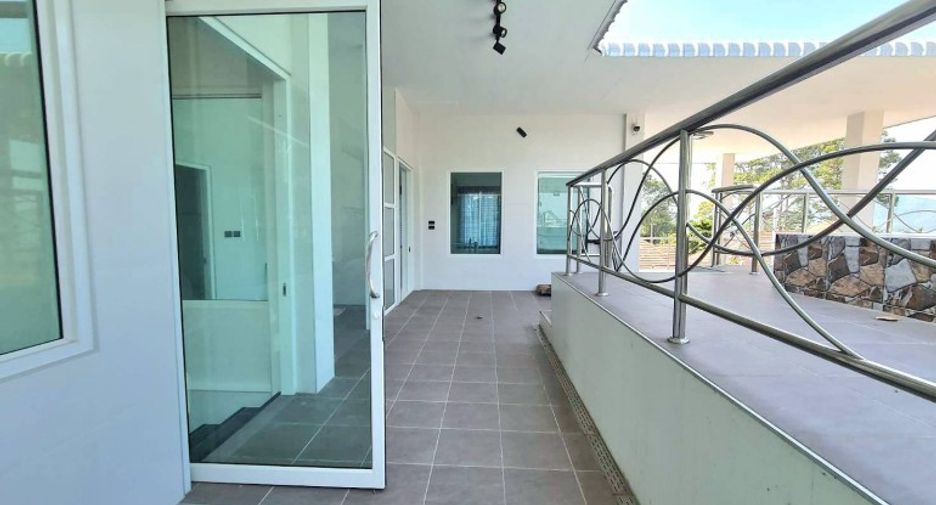 À vendre 5 chambres maison à Sattahip, Chonburi