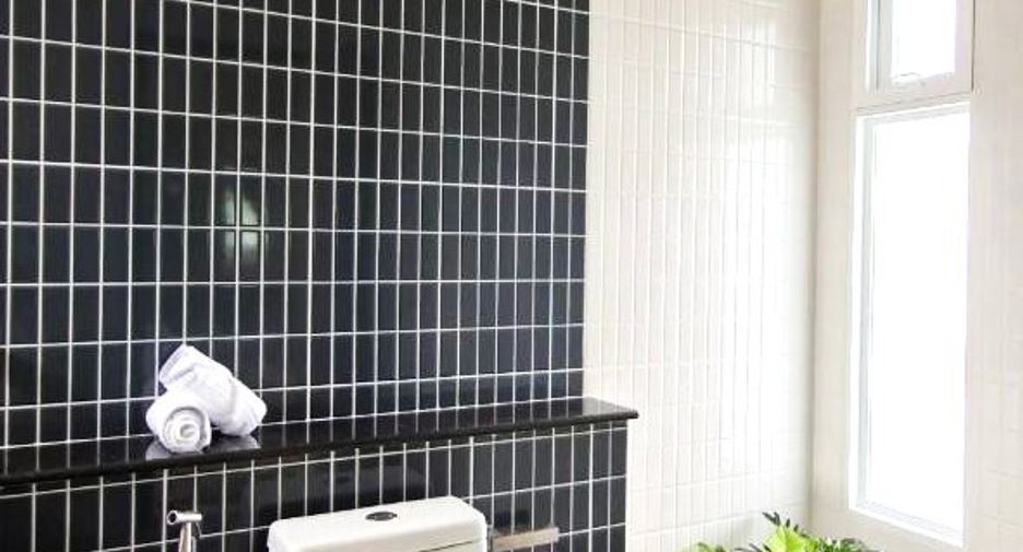 For sale 3 bedrooms house in East Pattaya, Pattaya