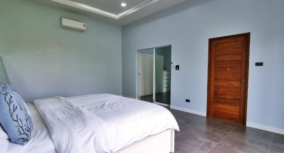 For sale 3 bedrooms house in East Pattaya, Pattaya