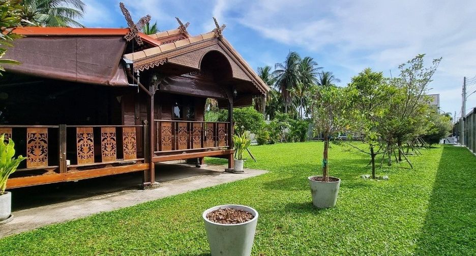 For sale 3 bedrooms house in East Pattaya, Pattaya