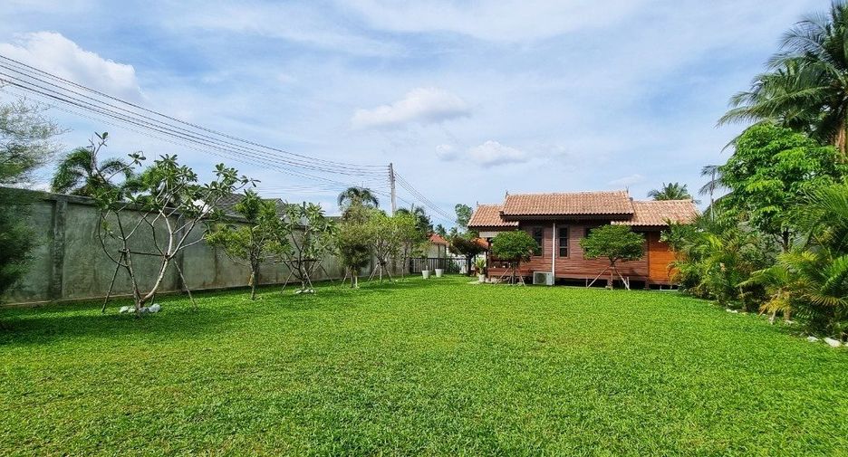 For sale 3 bedrooms house in East Pattaya, Pattaya