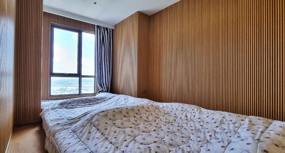 For sale 3 bedrooms condo in Jomtien, Pattaya
