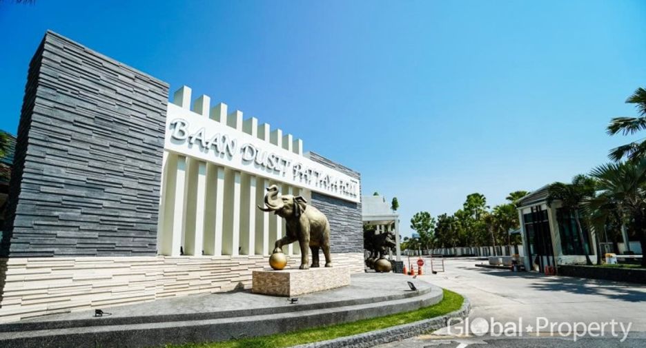 Haus zum Kauf mit 5 Zimmer in Huay Yai, Pattaya