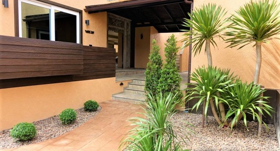 For sale hotel in Ko Chang, Trat