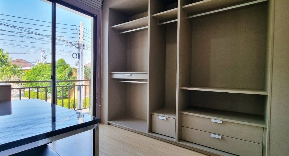 ขาย 3 ห้องนอน บ้านเดี่ยว ใน พัทยาตะวันออก, พัทยา