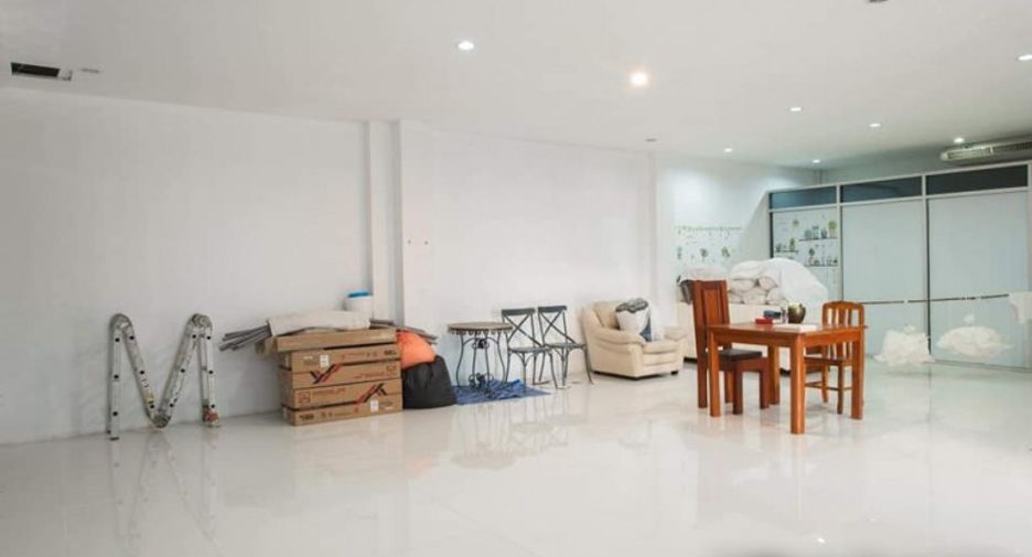 For sale retail Space in South Pattaya, Pattaya