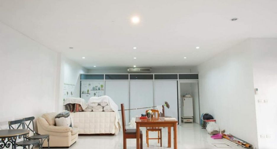 For sale retail Space in South Pattaya, Pattaya