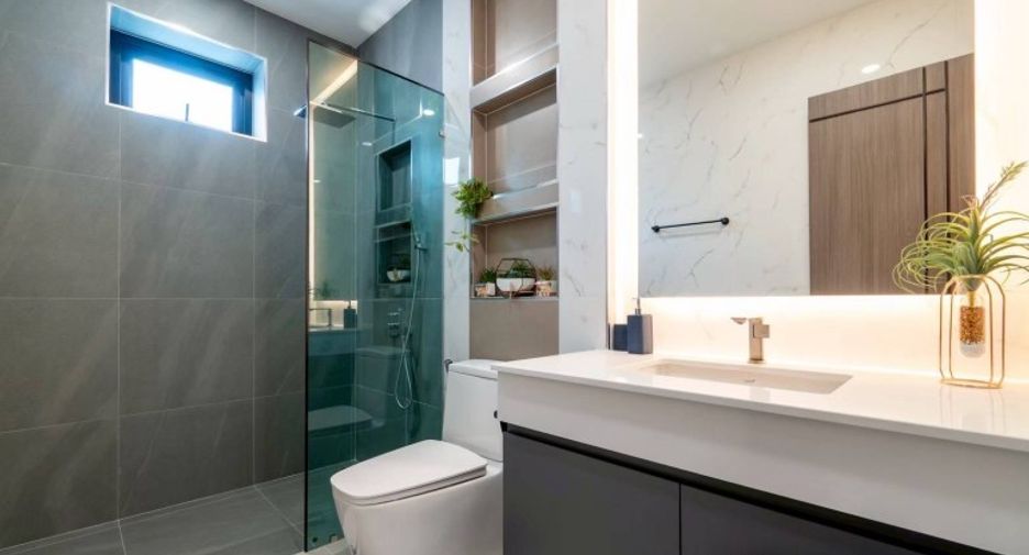 For sale 5 bedrooms house in East Pattaya, Pattaya