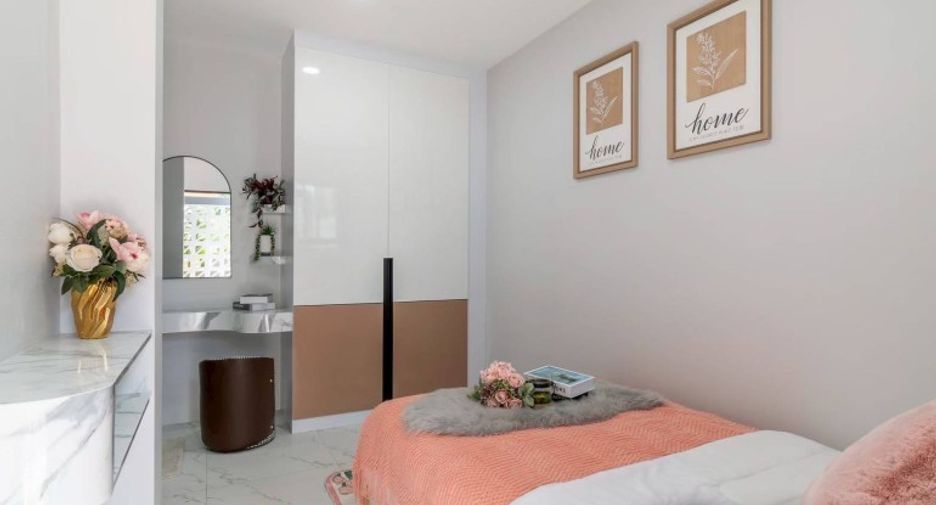 For sale 5 bedrooms house in East Pattaya, Pattaya