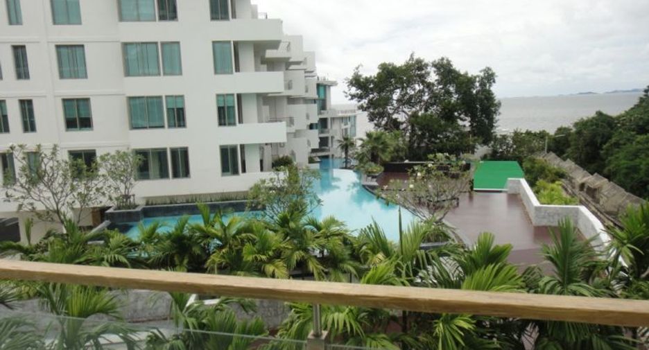 For sale 3 bedrooms condo in North Pattaya, Pattaya