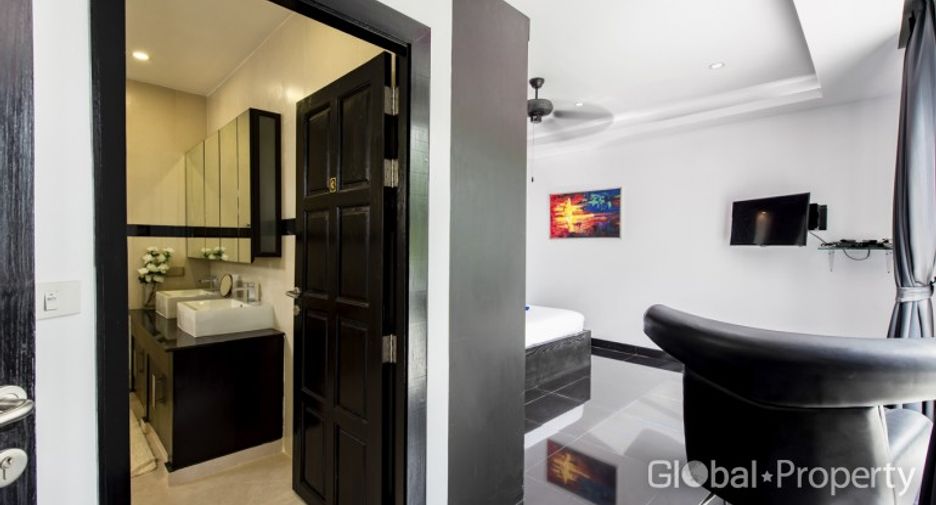 À vendre 5 chambres maison à Huay Yai, Pattaya
