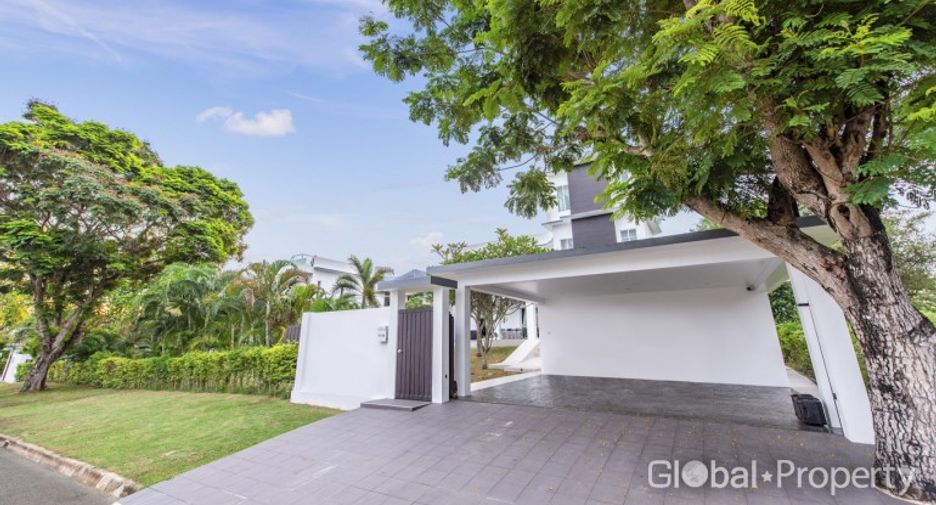 Продажа 4 спальни дом в Huay Yai, Паттайя
