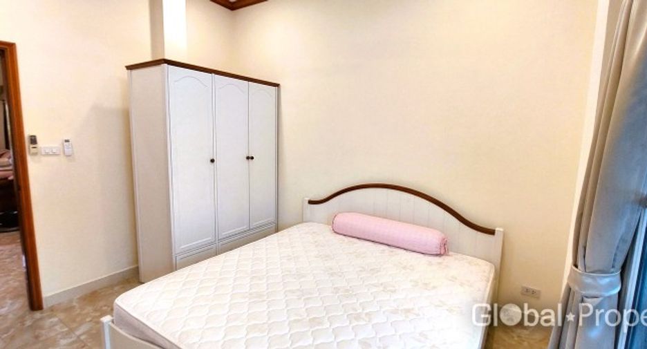 À vendre 3 chambres maison à East Pattaya, Pattaya