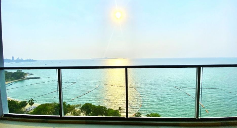 For sale 2 bedrooms condo in North Pattaya, Pattaya
