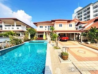 Casa en venta de 5 habitaciones en Bang Lamung, Chonburi