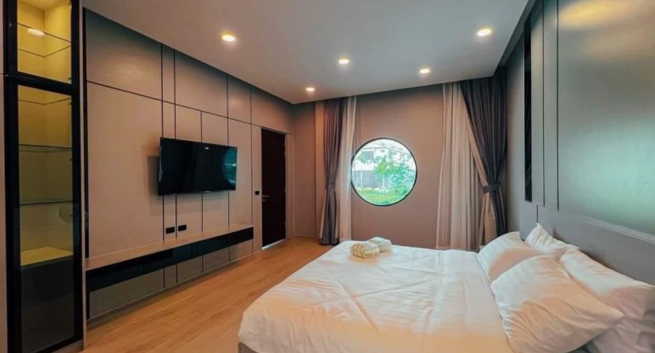 ขาย 5 ห้องนอน บ้านเดี่ยว ใน พัทยาตะวันออก, พัทยา