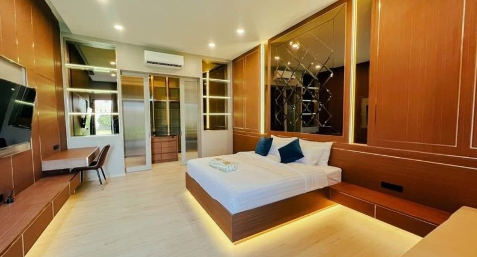 ขาย 5 ห้องนอน บ้านเดี่ยว ใน พัทยาตะวันออก, พัทยา