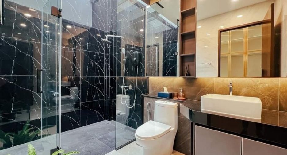 ขาย 5 ห้องนอน บ้านเดี่ยว ใน พัทยาตะวันออก, พัทยา