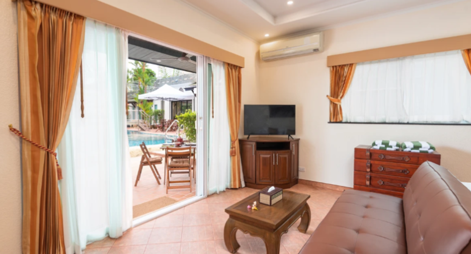 Haus zum Kauf mit 6 Zimmer in Huay Yai, Pattaya