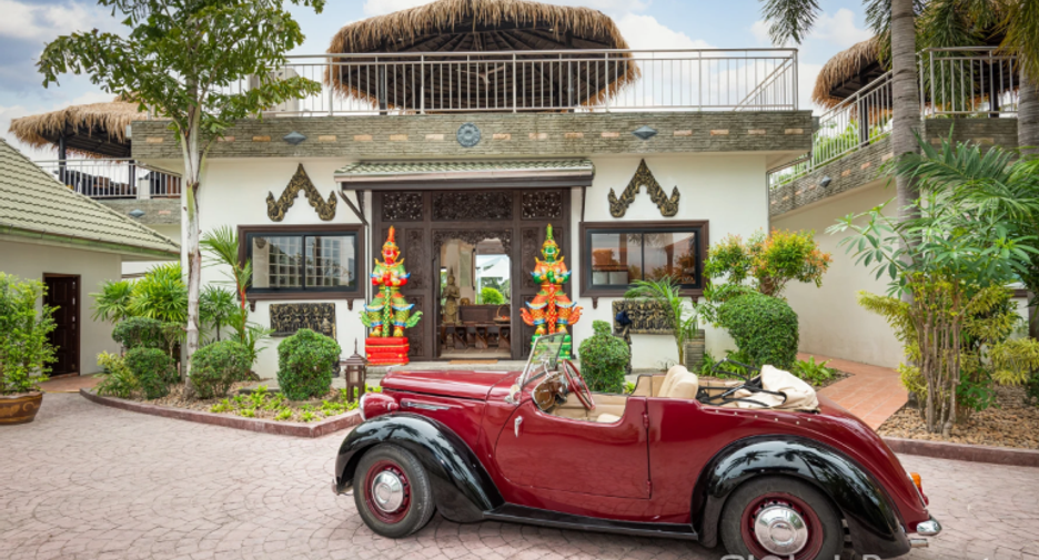 Haus zum Kauf mit 6 Zimmer in Huay Yai, Pattaya