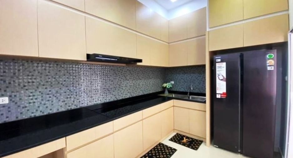 For sale 3 bedrooms house in East Pattaya, Pattaya