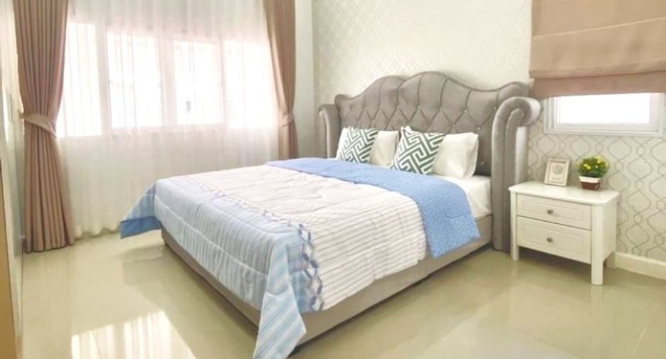 For sale 3 bedrooms house in East Pattaya, Pattaya