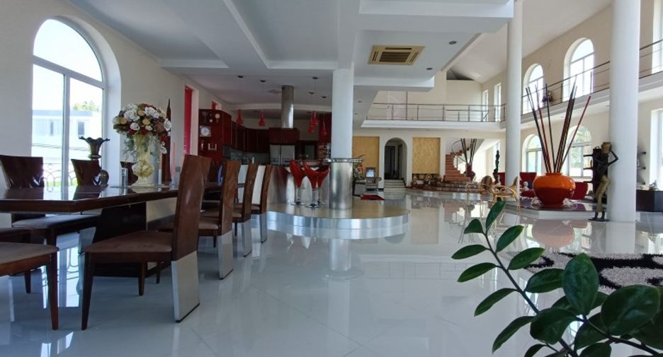 À vendre 6 chambres maison à East Pattaya, Pattaya