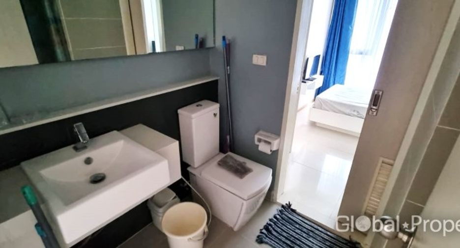 For sale 2 bedrooms condo in Jomtien, Pattaya