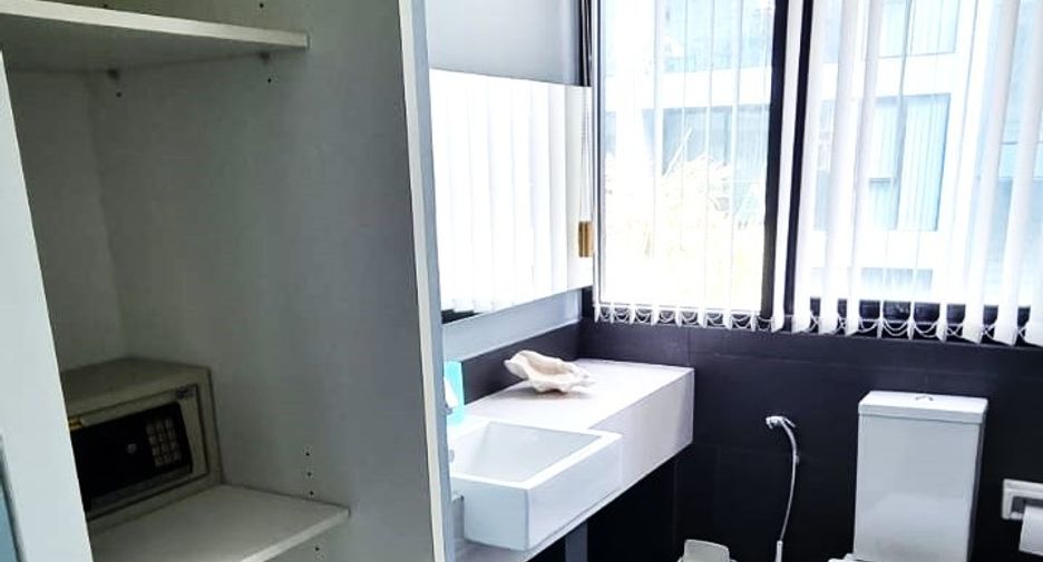 For sale 2 bedrooms condo in Jomtien, Pattaya