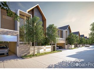 Продажа 4 спальни дом в Банг Ламунг, Чонбури