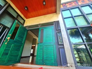 For sale 3 ベッドルーム house in Huay Yai, Pattaya