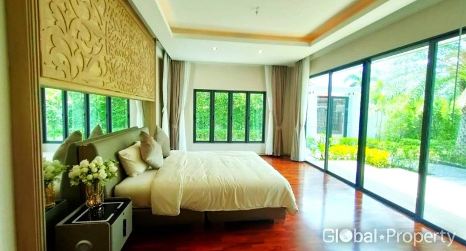 出售 4 卧室 独立屋 在 东芭堤雅, 芭提雅