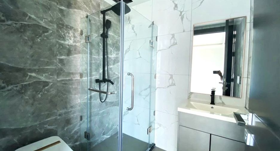 For sale 2 bedrooms condo in South Pattaya, Pattaya