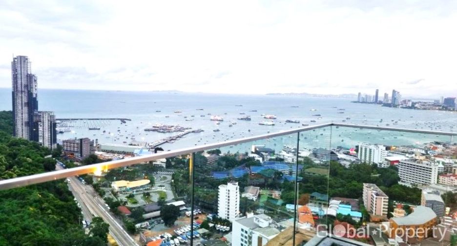 For sale 1 bed condo in Pratumnak, Pattaya