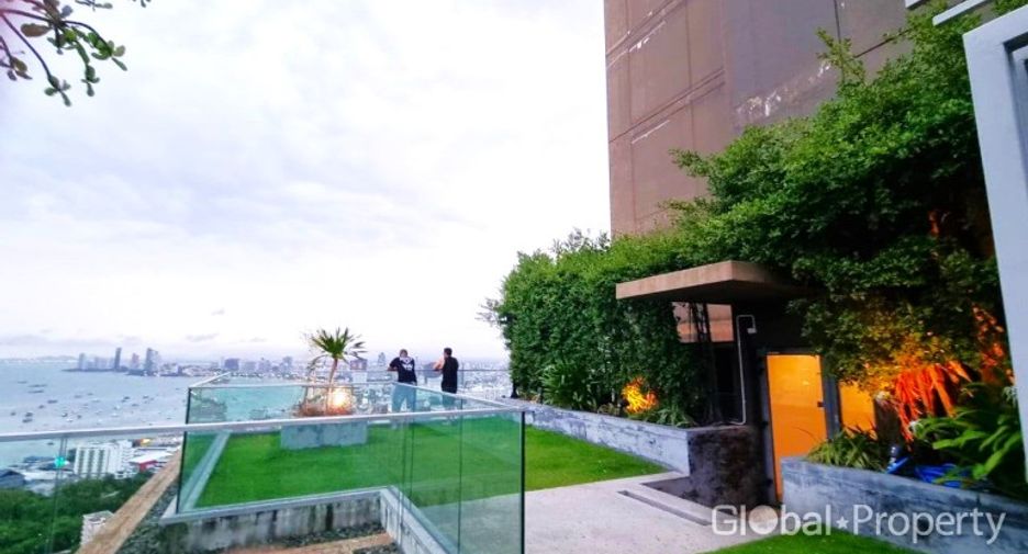 For sale 1 bed condo in Pratumnak, Pattaya