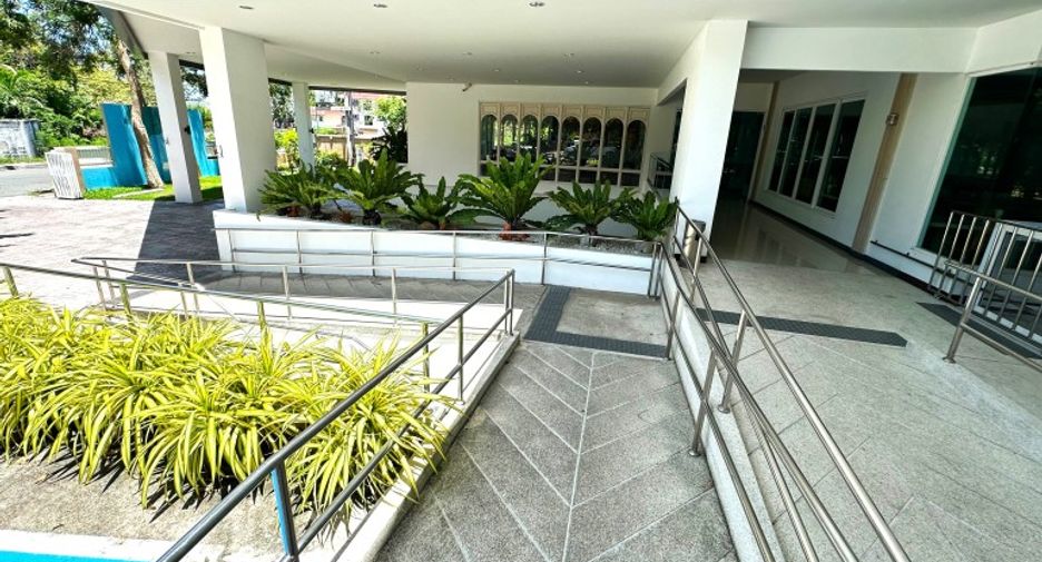 For sale hotel in Pratumnak, Pattaya