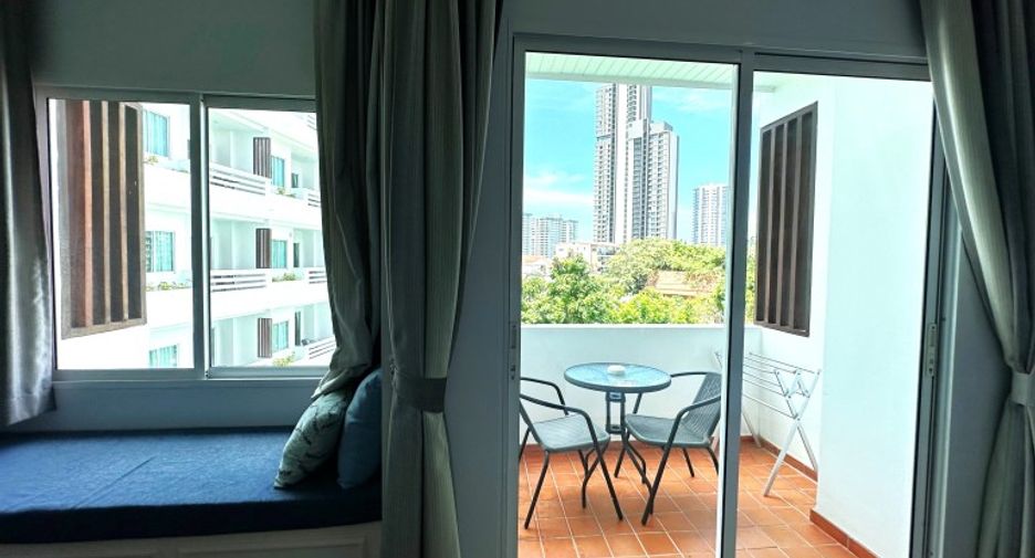 For sale hotel in Pratumnak, Pattaya