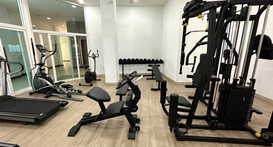 For sale hotel in Pratumnak, Pattaya