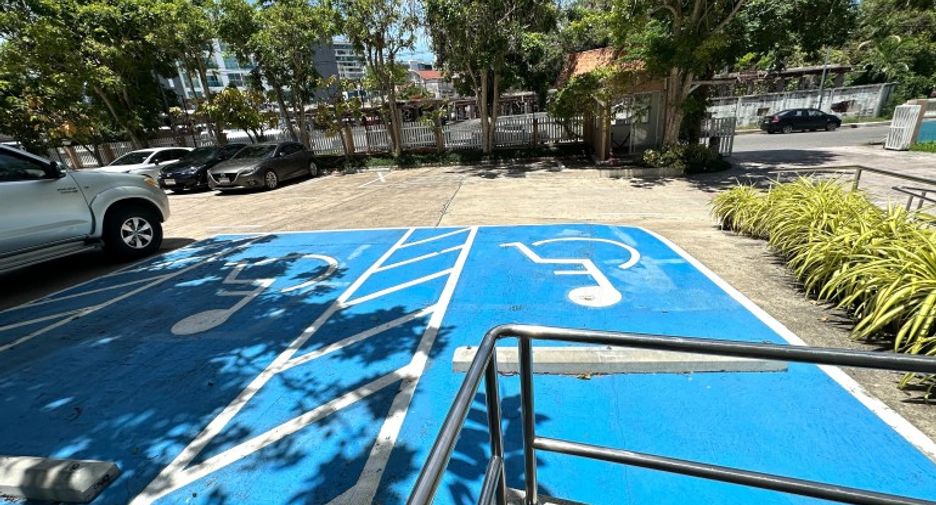 For sale hotel in Pratumnak, Pattaya