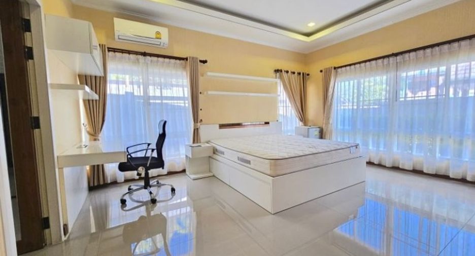 For sale 3 bedrooms house in North Pattaya, Pattaya