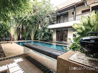 Haus zum Kauf mit 5 Zimmer in Bang Lamung, Chonburi